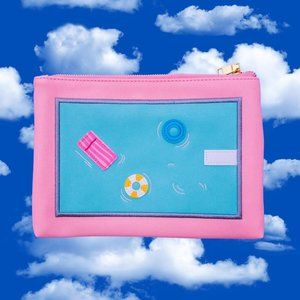 RARE STUDIO DIY CAN’T CLUTCH THIS POOL PARTY